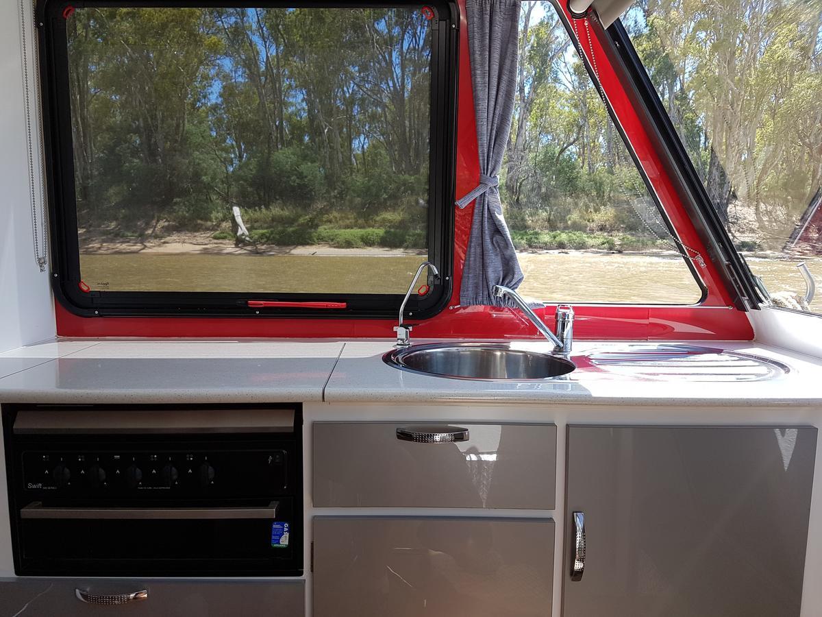 Moama On Murray Houseboats ภายนอก รูปภาพ